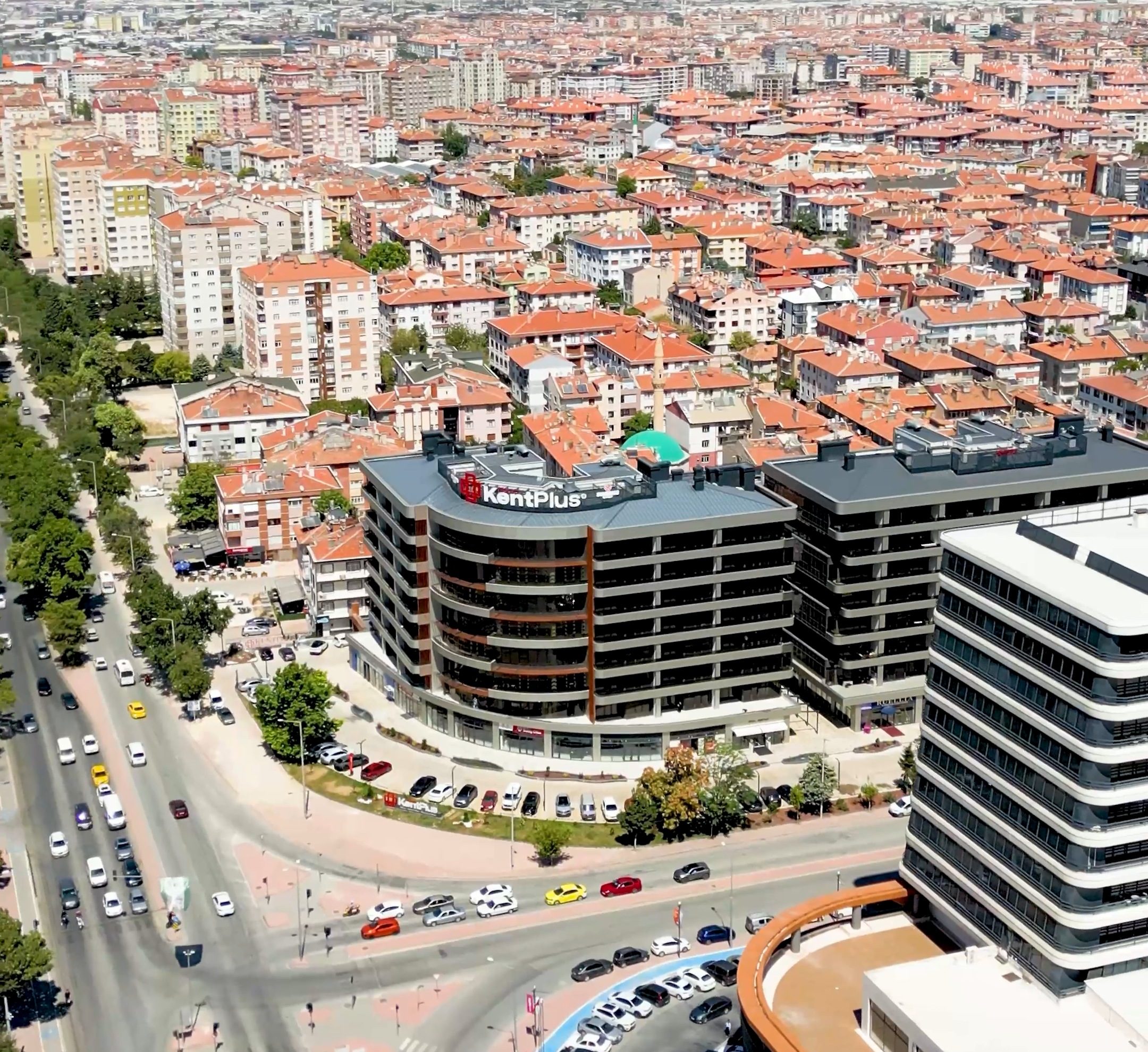 KentPlus ve cadde aksının havadan görünümü